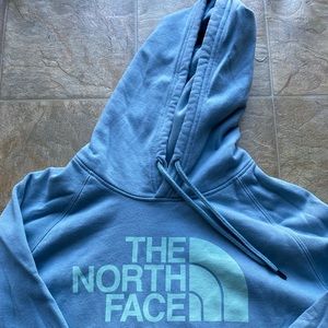 Womens Northface pullover hoodie